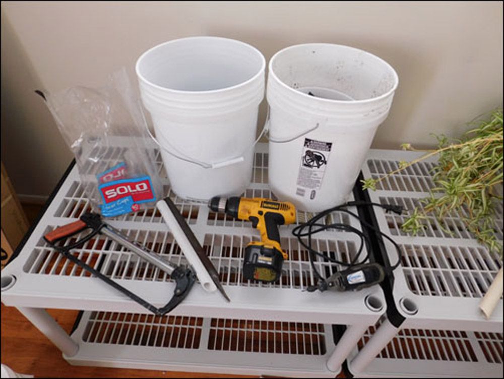 Self Watering Garden Containers | Peak Prosperity